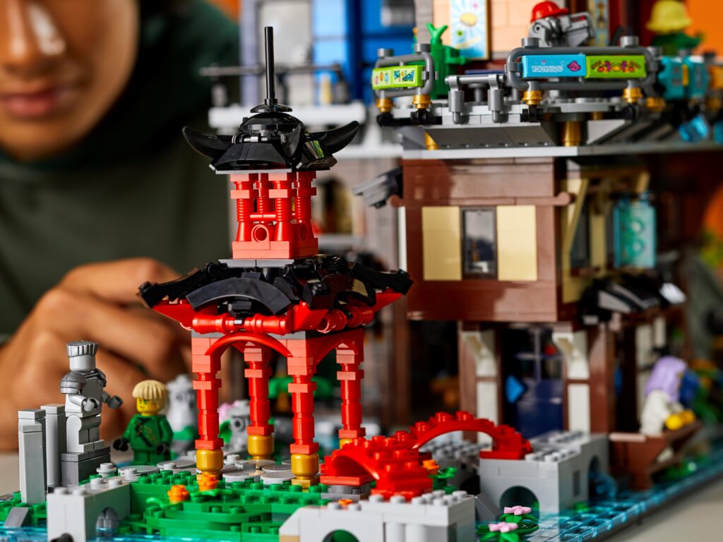 Lego Ninjago Jardines de la Ciudad oda personaje Zane