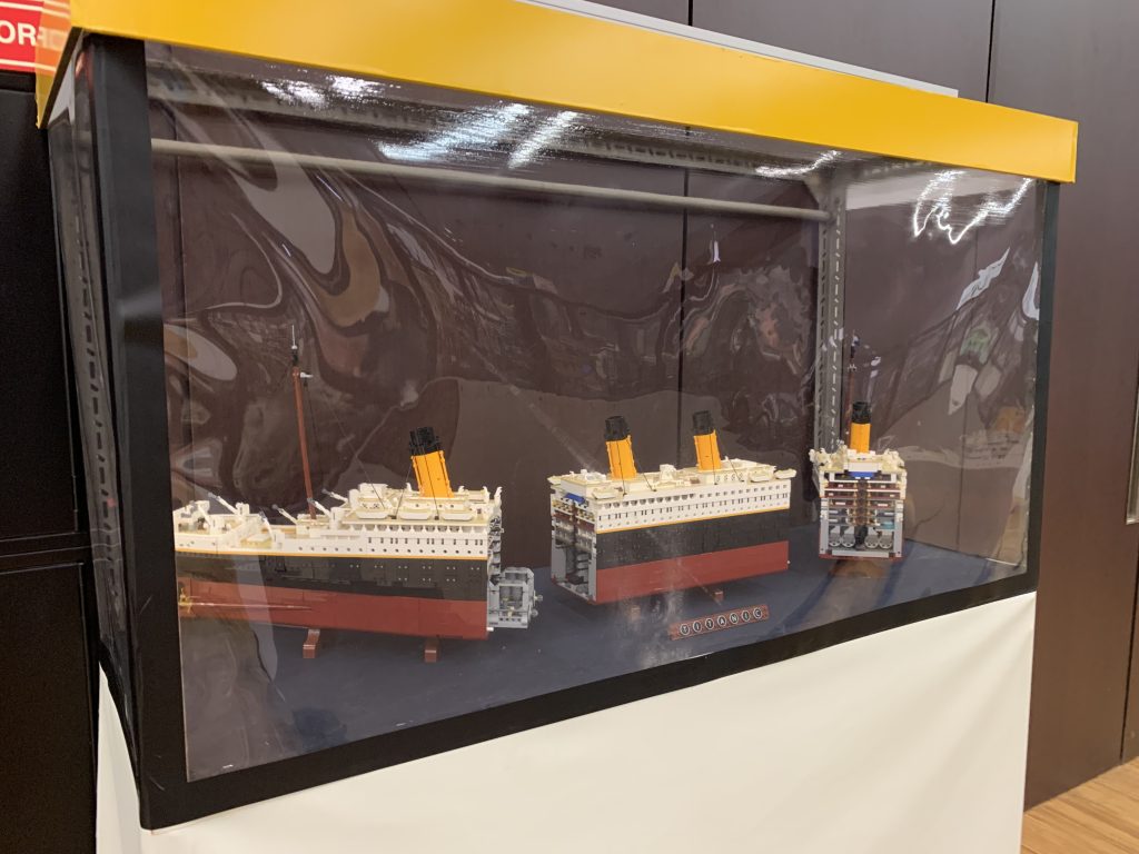 Un modelo descomunal. Con una longitud de más de 135 cm, el Titanic 10294  es hasta este año 2021, el set LEGO® más grande jamás creado 